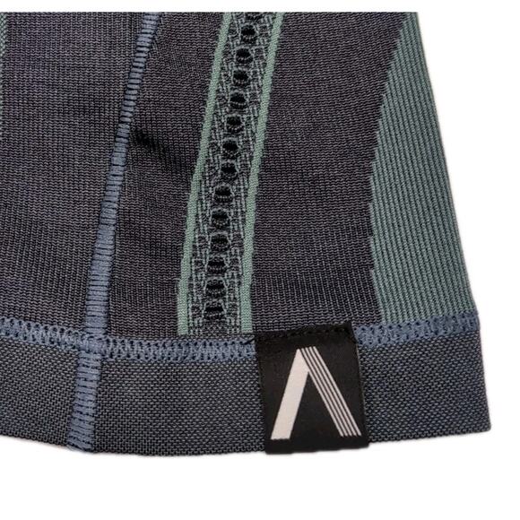 Athleta Allyson Felix Legend Shine Tank Plus Size 3X Teal Racerback NEW NWT - Picture 5 of 15